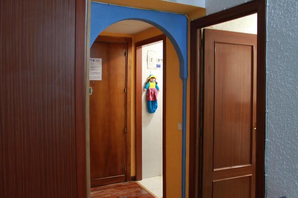 Apartamentos Rialto Madrid Eksteriør billede