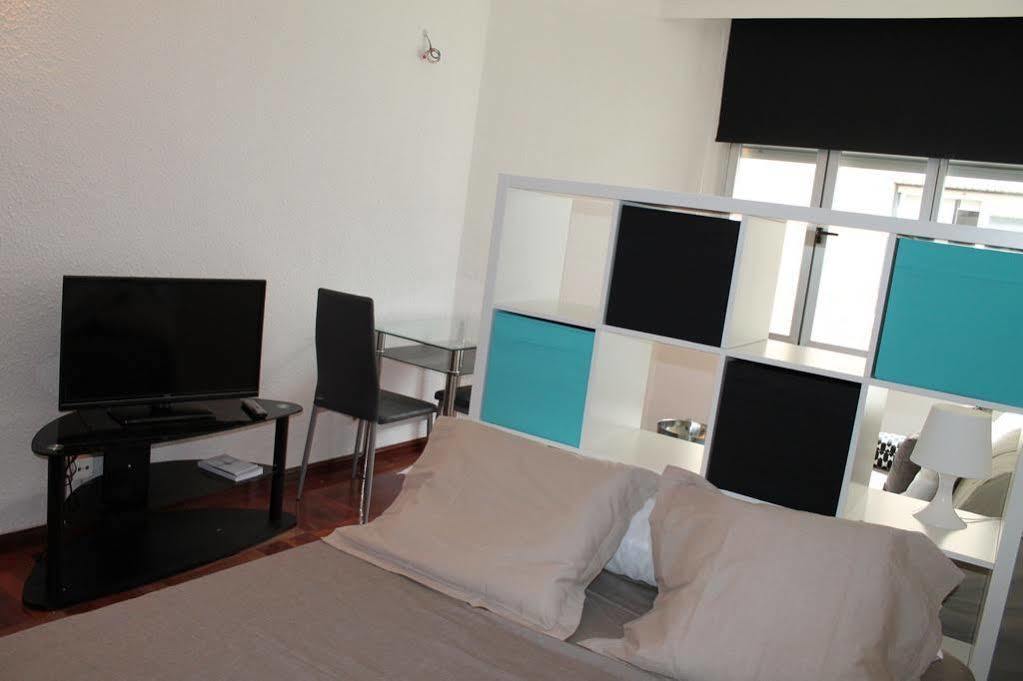 Apartamentos Rialto Madrid Eksteriør billede