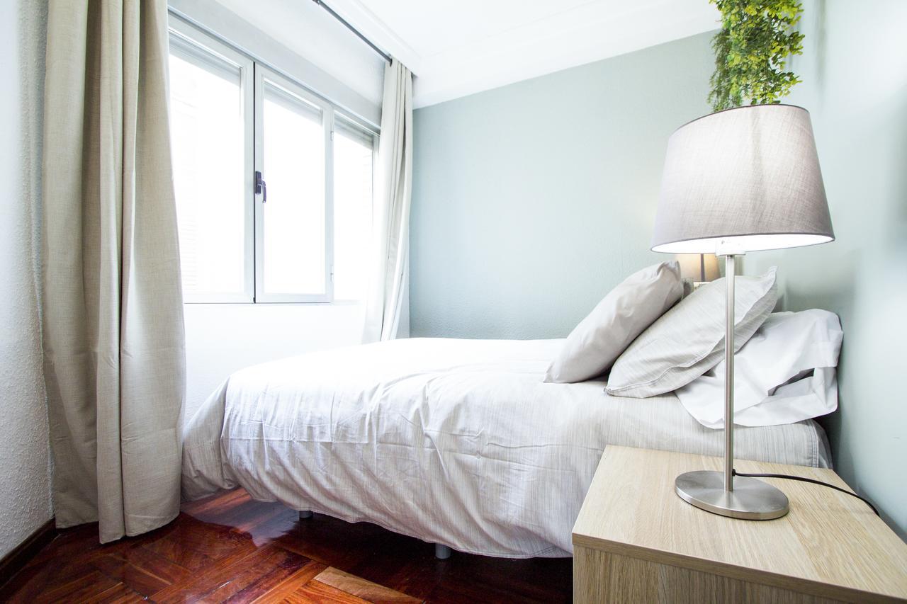 Apartamentos Rialto Madrid Eksteriør billede