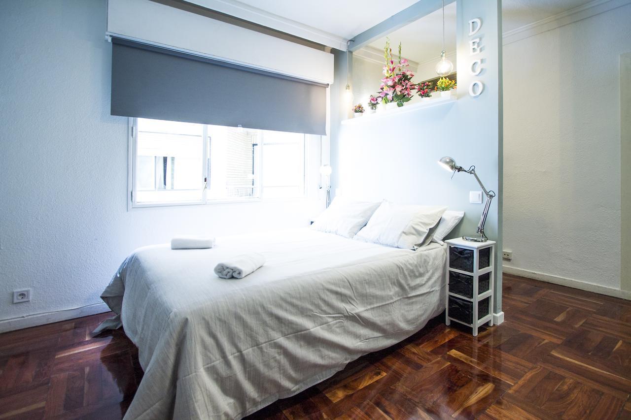 Apartamentos Rialto Madrid Eksteriør billede